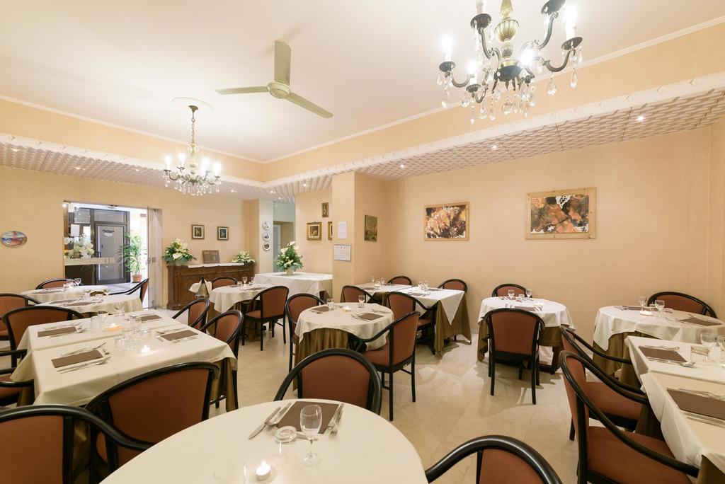 Hotel Morchio Mhotelsgroup 디아노마리나 외부 사진